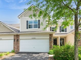 6N365 Whitmore Cir UNIT C, Saint Charles, IL 60174