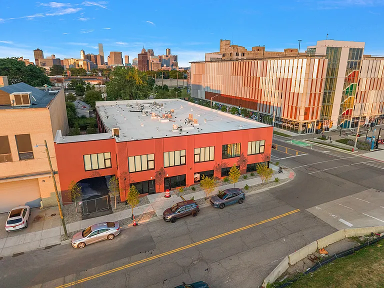 2150 Bagley St #1 — Photo 8
