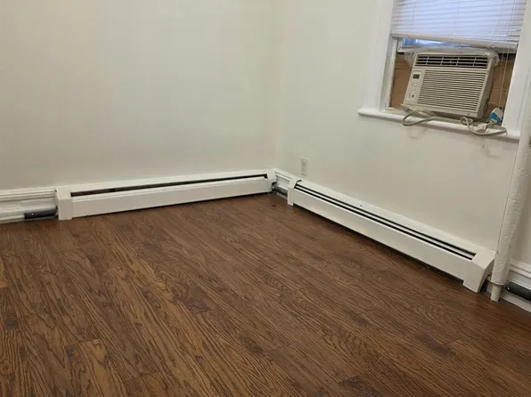 426 Fairmount Avenue image 8 of 14