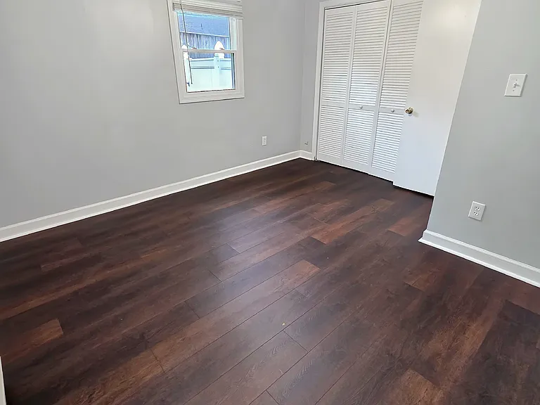 742 Elmhurst Rd — Photo 14