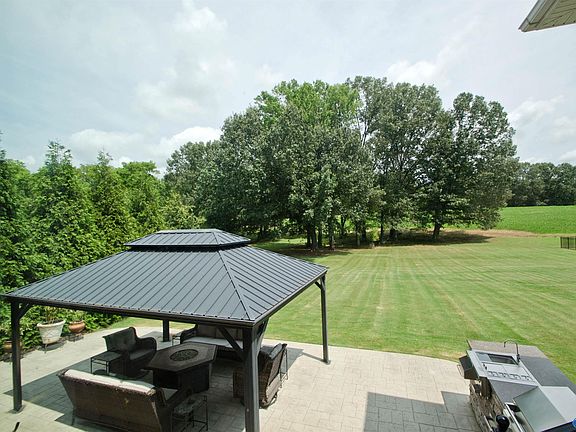 5th image of 12896 Saint Andrew Dr
