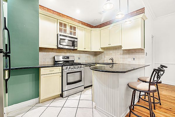 1st image of 159 Madison Ave APT 2C