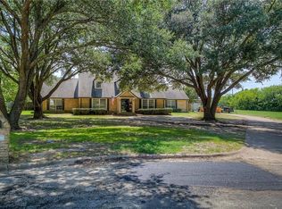 14 Carl Lee Cir, Terrell, TX 75160