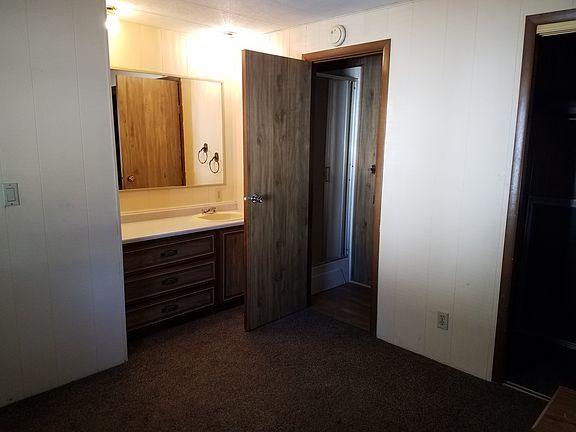 front bedroom with bath