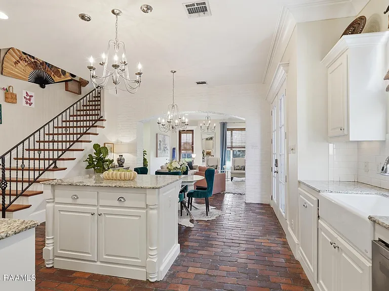 406 Harbor Bend Blvd — Photo 18