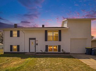 739 E 8th St, Mishawaka, IN 46544