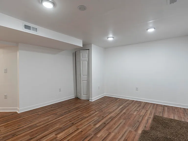 491 Stratford Dr — Photo 19