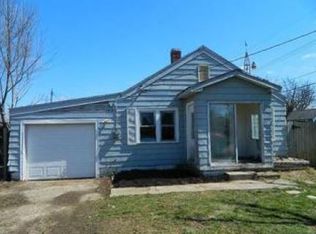 1002 Alta Rd, Springfield, OH 45503