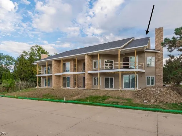 2785 Whispering Shores Dr, Vermilion, OH 44089
