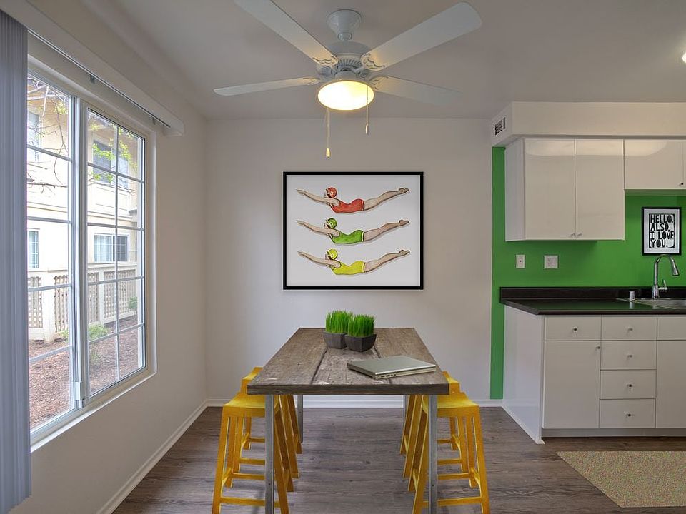 Townhome Dining Room