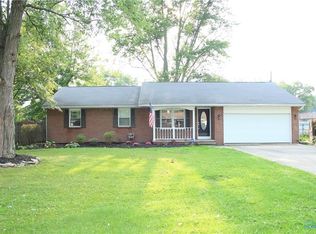 5962 Matthew Dr, Whitehouse, OH 43571