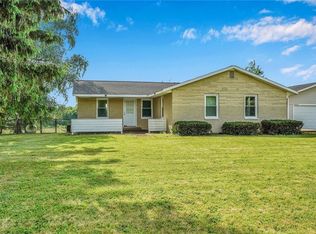 10614 Versailles Plank Rd, North Collins, NY 14111