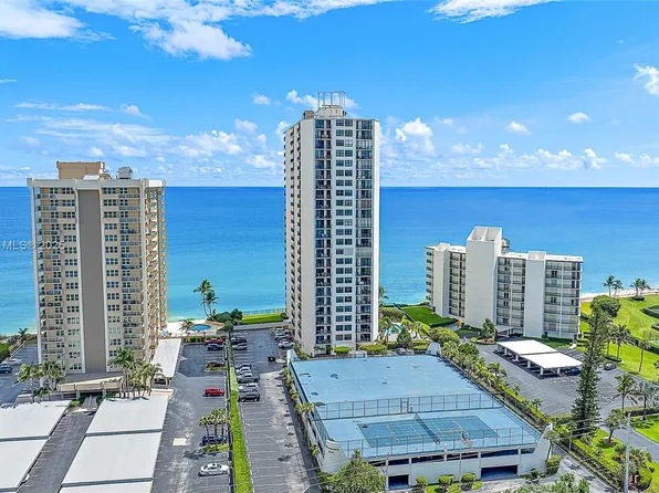 5420 N Ocean Dr APT 305, Riviera Beach, FL 33404