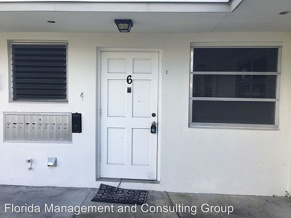 5th image of 2222 Jackson St APT 6E