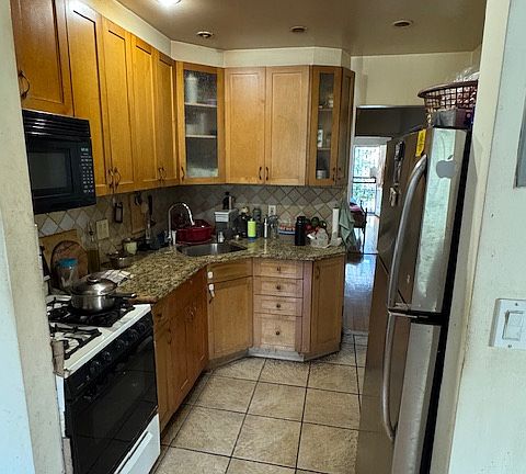 2nd image of 30-36 69th St #2