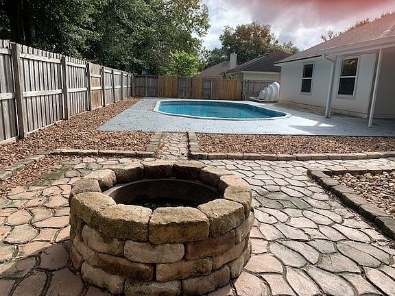 2nd image of 3286 Sexton Dr