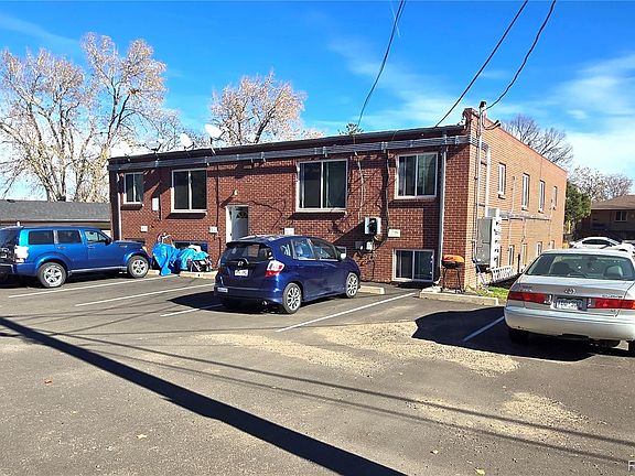 4th image of 265 Laurel Street