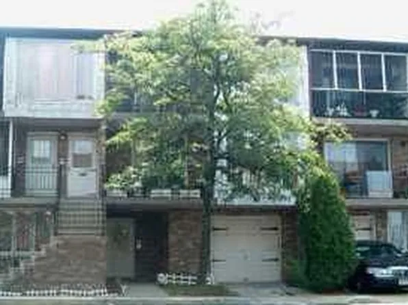 40 Racal Ct, Staten Island, NY 10314
