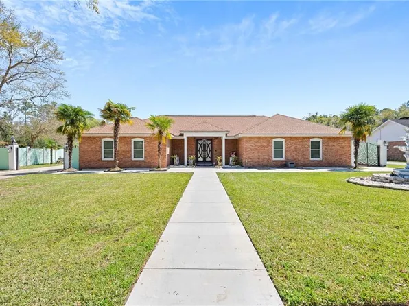 1255 Spring Valley Dr E, Mobile, AL 36693