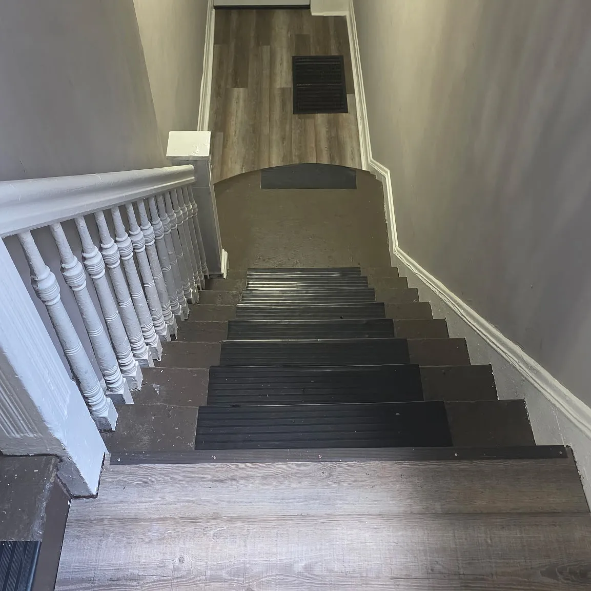 3 bed, $1,650 — Photo 2