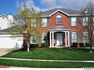 609 Charleston Oaks Dr, Ballwin, MO 63021