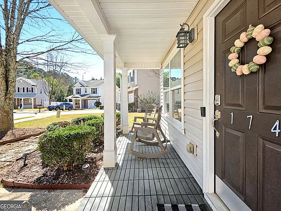 4th image of 174 Nacoochee Way