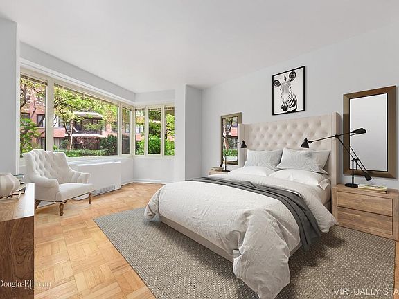 3rd image of 60 Sutton Pl S APT 2H
