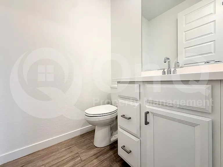 1061 E Marlin Dr — Photo 23