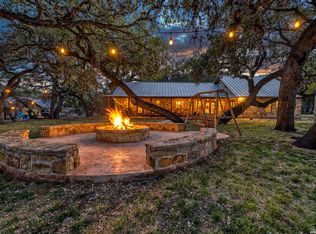 206 S River Place Rd, Rio Frio, TX 78879