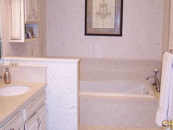 remodeled master bath/jaccuzzi tub