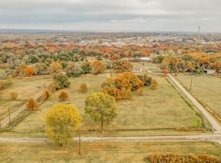 310 Pine Bluff Ln, Springtown, TX 76082