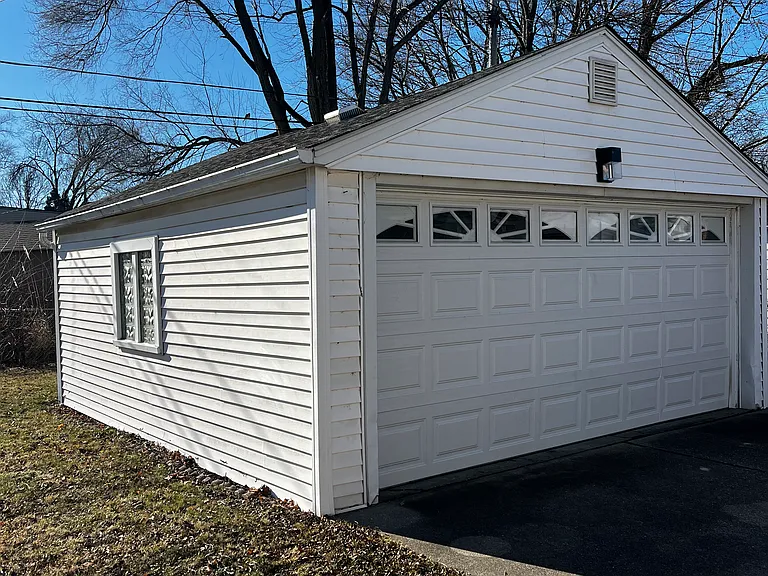 757 Champaign Rd — Photo 19