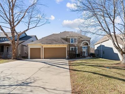 15724 Linden St, Overland Park, KS, 66224