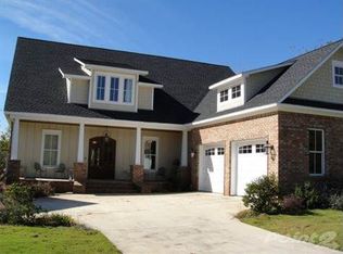 17407 Seldon St, Fairhope, AL 36532