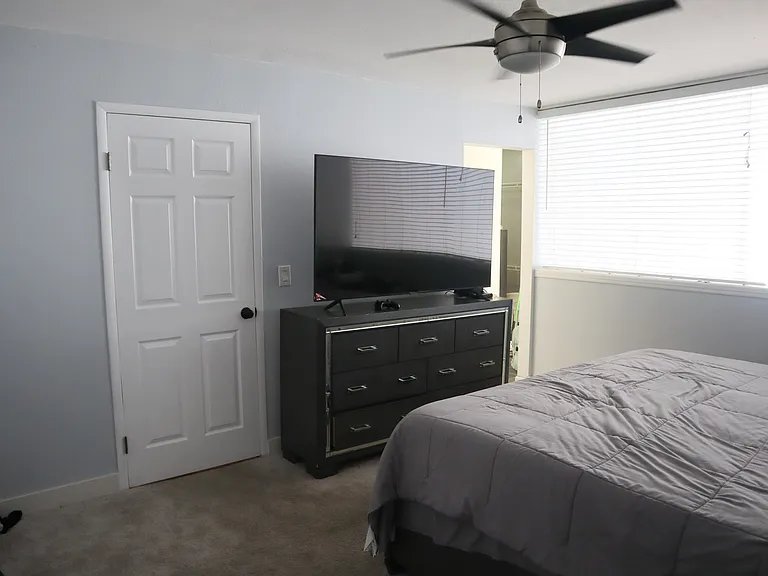 1050 S Monaco Pkwy #78 — Photo 22