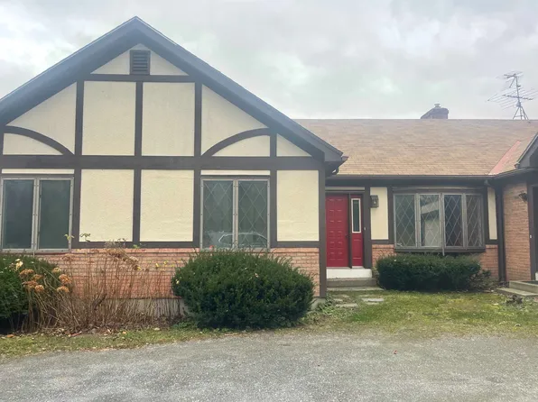 625 Route 30, Cornwall, VT 05753