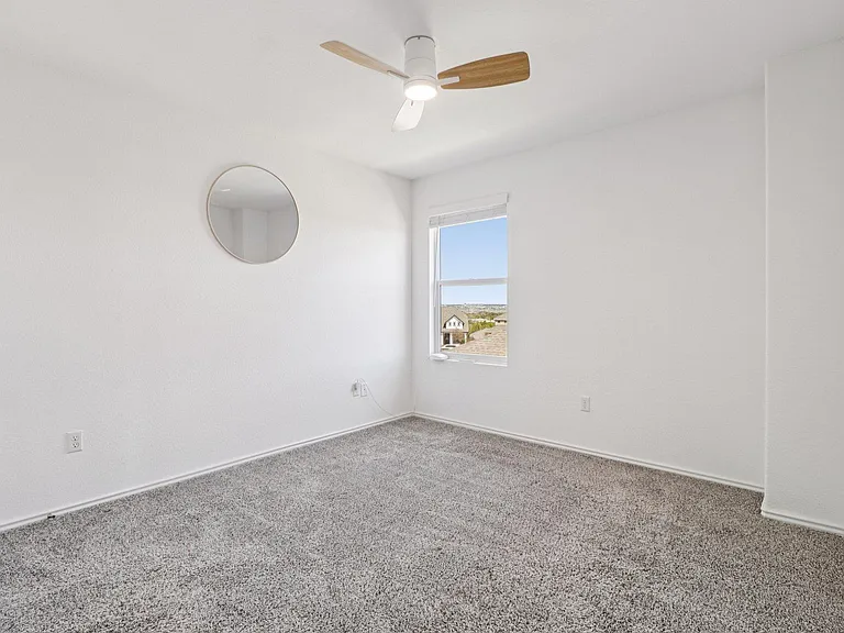 1201 Mallow Rd — Photo 33