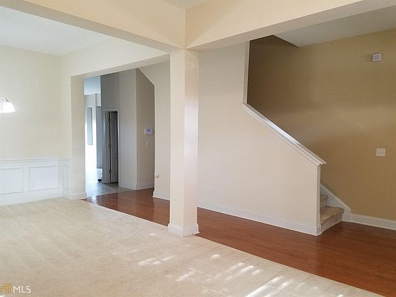 5th image of 1223 Heartwood Ave