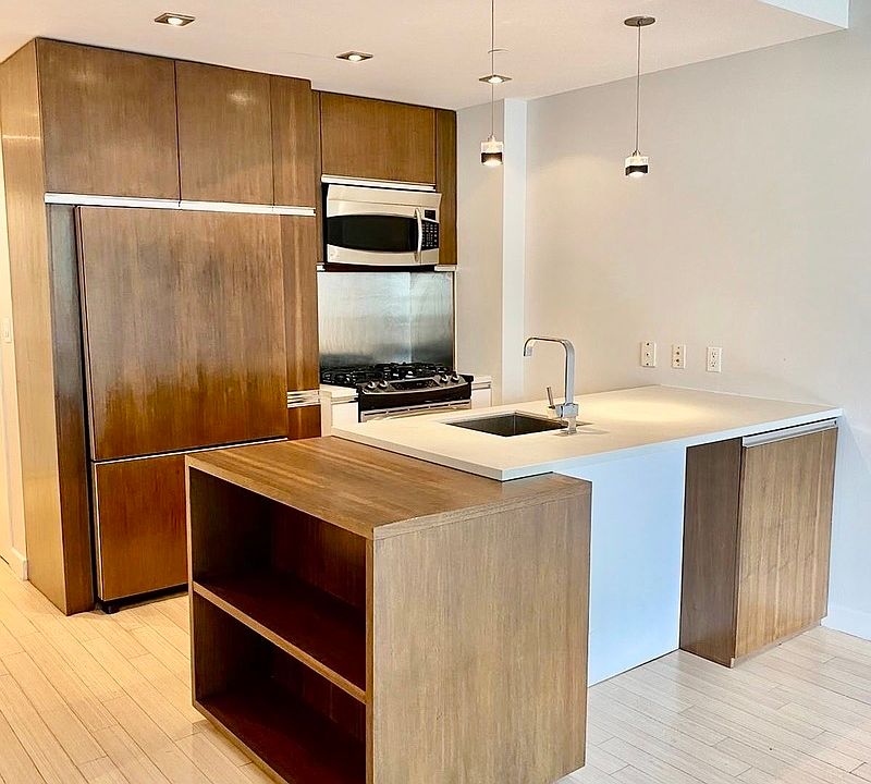 1st image of 601 Ocean Pkwy #C