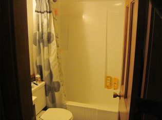 83 River Rd APT D, Brunswick, ME 04011