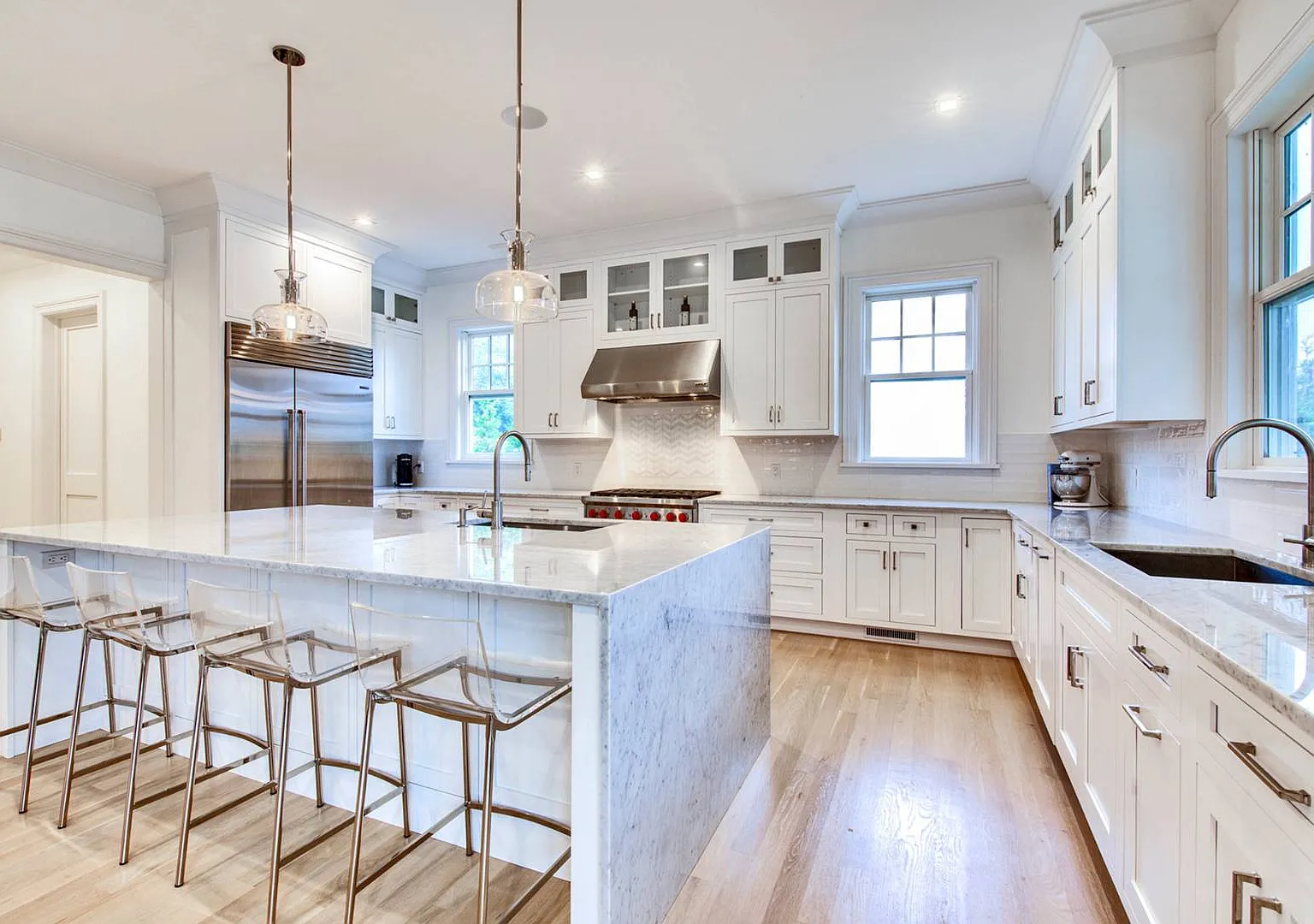 New Construction Southampton — Photo 3
