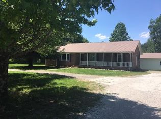 1298 Hurricane Rd, Tullahoma, TN 37388