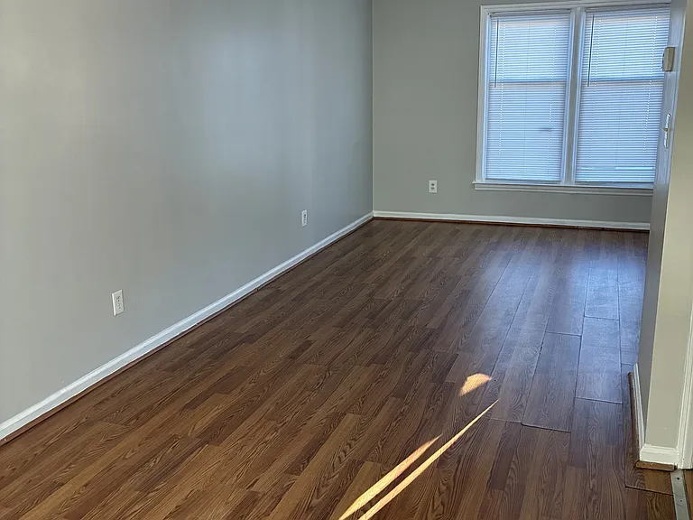 114 B Concord Dr #1 — Photo 6