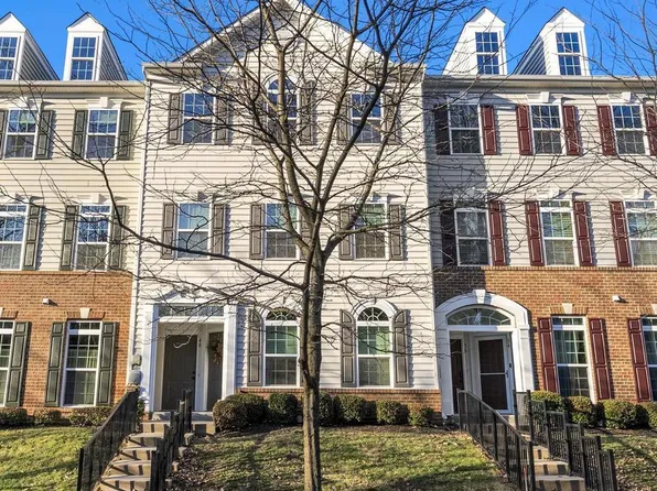 40 Eagle Ln, Glen Mills, PA 19342