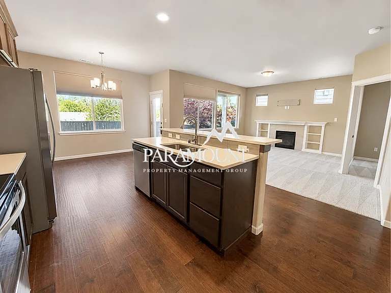 3741 Maritime Dr SW — Photo 4