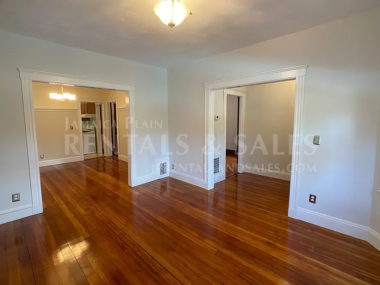 45 Child St #2 — Photo 3