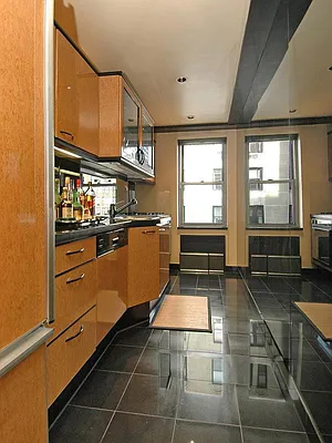 Sold by Sotheby's International Realty | media 13