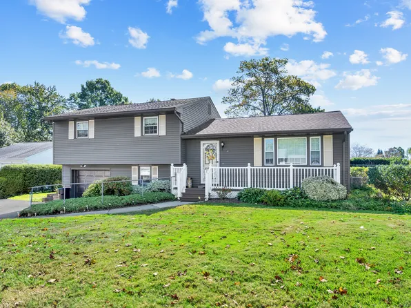 141 Chicory Drive, Wolcott, CT 06716