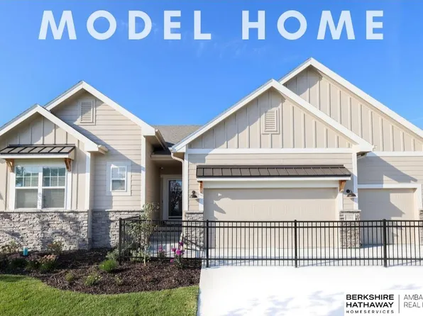 10522 S 113th St, Papillion, NE 68046