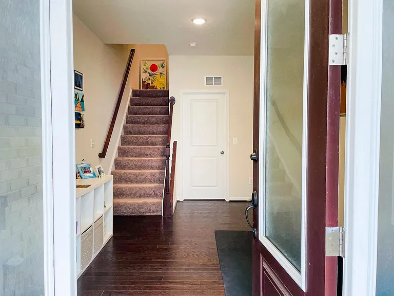 24571 Rosebay Ter — Photo 4